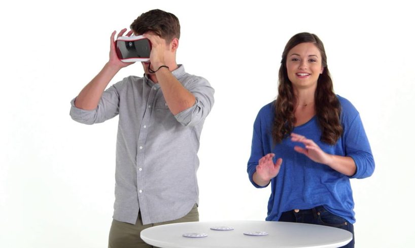 Learn How View-Master® Virtual Reality Works